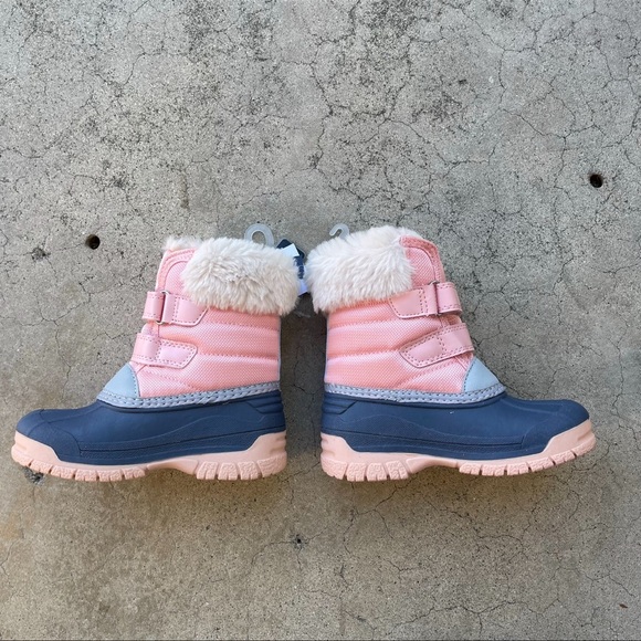 Osh Kosh Boots Oshkosh B'Gosh Toddler Yule Cold
Snow Weather Faux Fur Boot 7 New - Picture 2 of 6